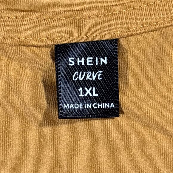 Shein Curve "Made In The 70s" T Shirt (Women’s 1XL) Yellow / Gold Graphic Tee - Picture 3 of 6